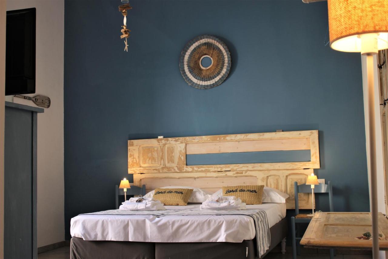 Li Perrini Boutique B&B Acquarica Exteriör bild